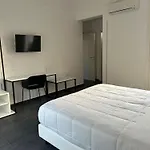 Tosto * 카스텔루치오