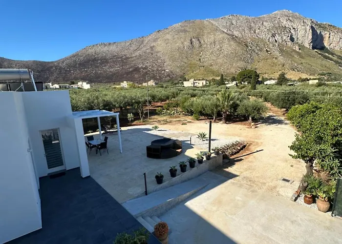 Tosto Villa *